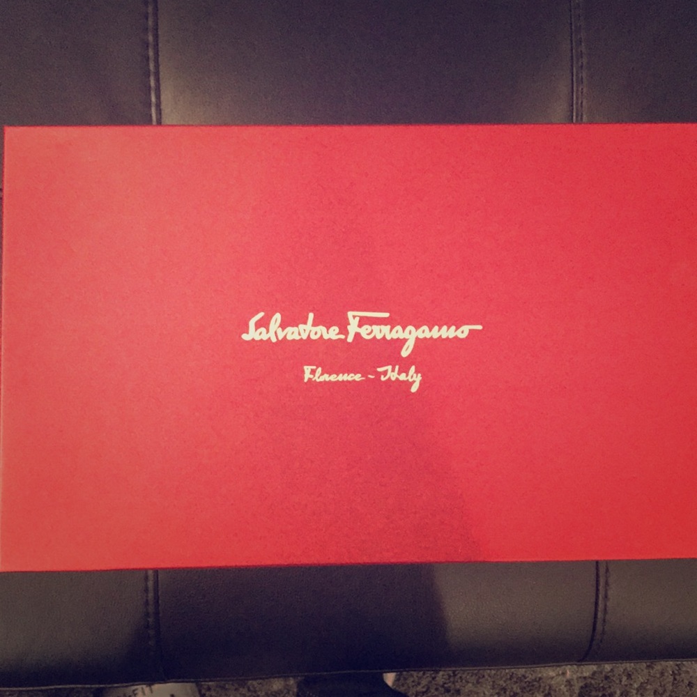 Salvatore Ferragamo Sardegna leather drivers